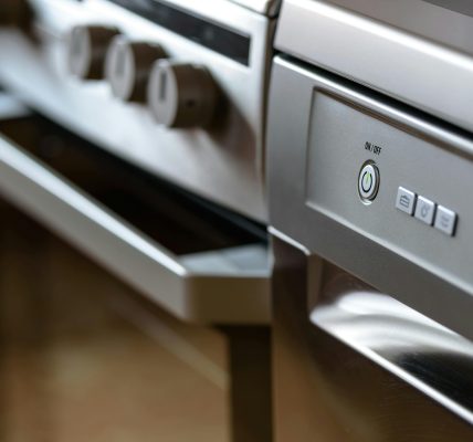 Ilustrasi Induction Cooker
